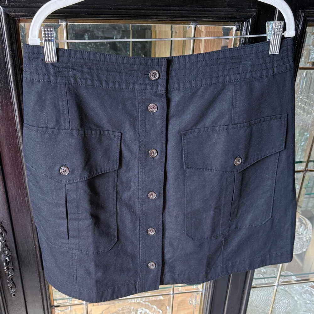 Banana Republic Black Skirt